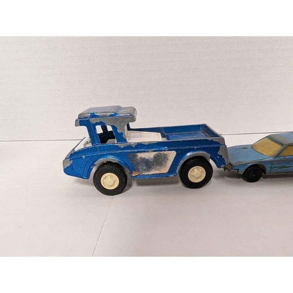 Lot Of vintage Tootsie cars and one Matchbox car Retro toys